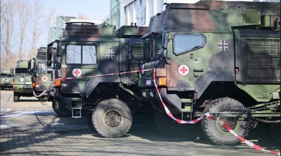 Неизвестные подожгли военную технику ВС Германии в Берлине
