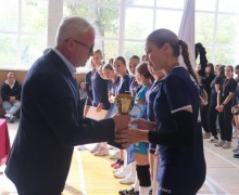 В Слободзее прошёл волейбольный турнир ко Дню учителя: победила команда ПГУ