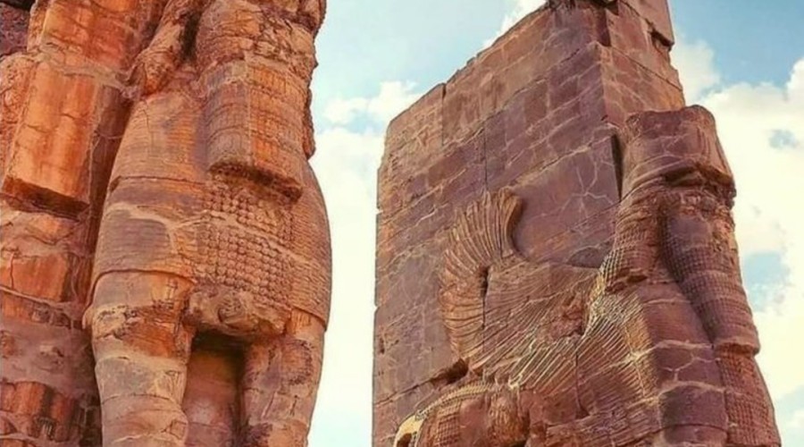 Врата всех наций в Персеполе — величественный вход Ахеменидской империи