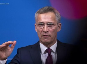 Столтенберг: НАТО едва не распалась из-за гнева Трампа на саммите 2018 года