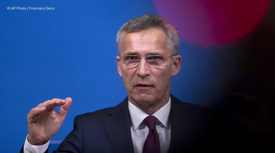 Столтенберг: НАТО едва не распалась из-за гнева Трампа на саммите 2018 года